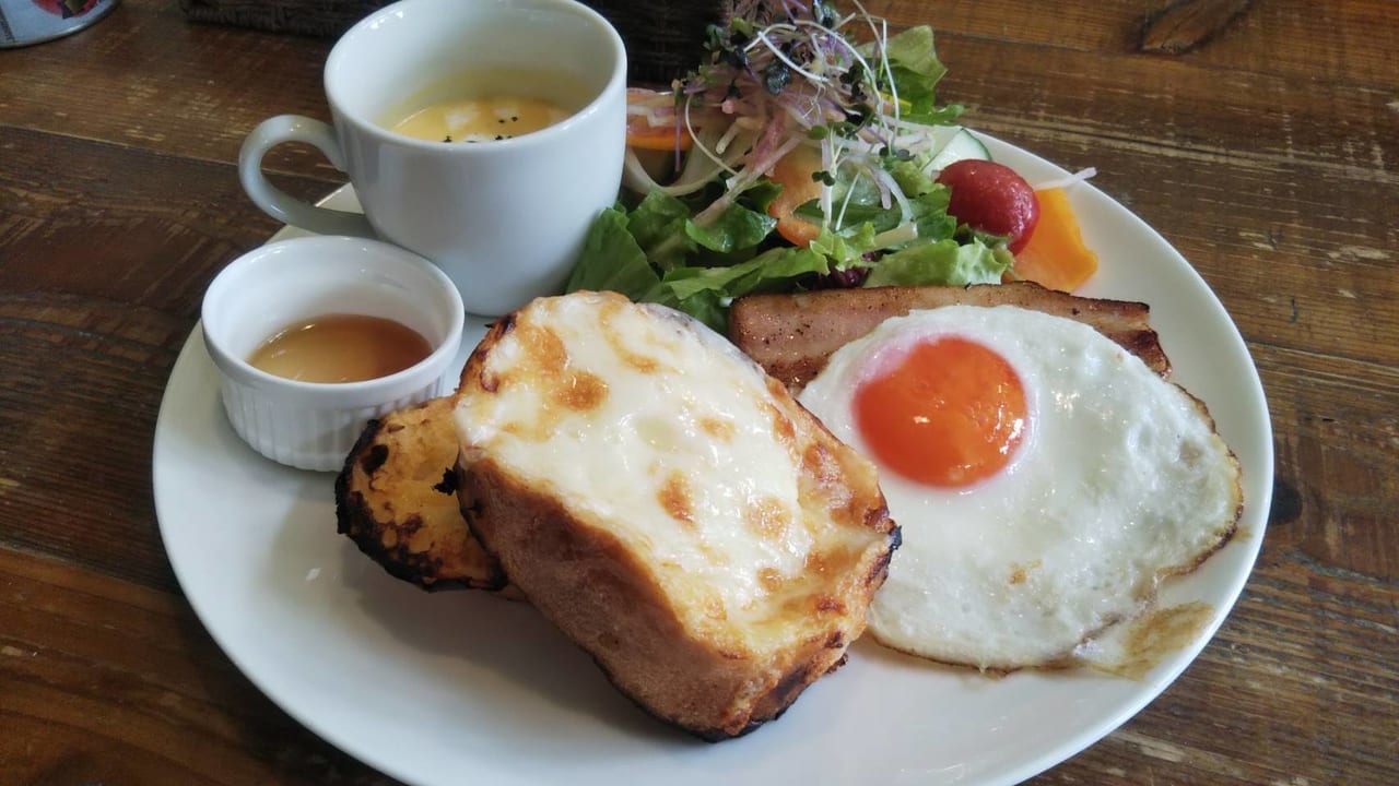 French toast cafe Le Boisのフレンチトースト