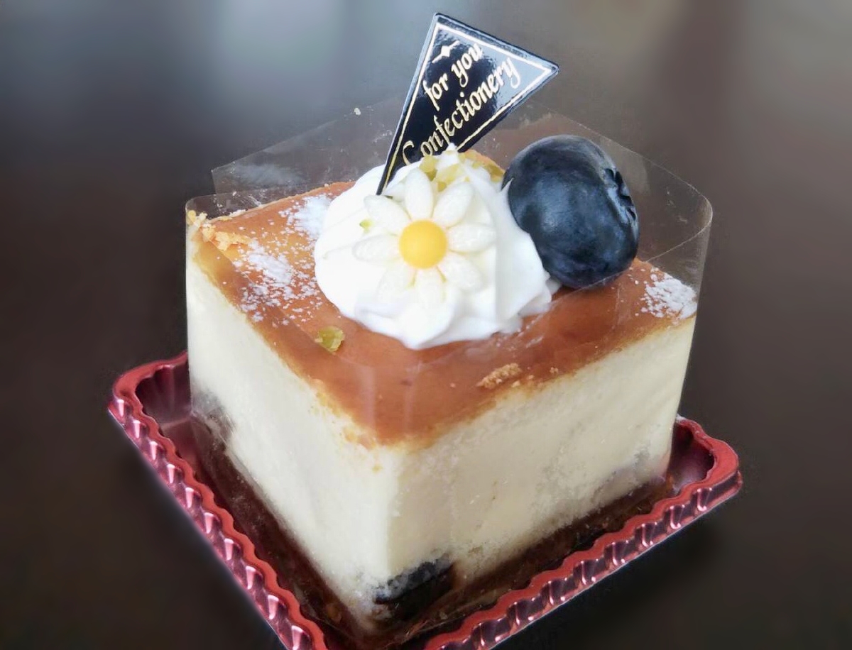 「八雲八商店」のチーズケーキ