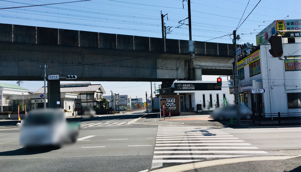 チェゴチキンとキャベカツがオープンしたABABの外観