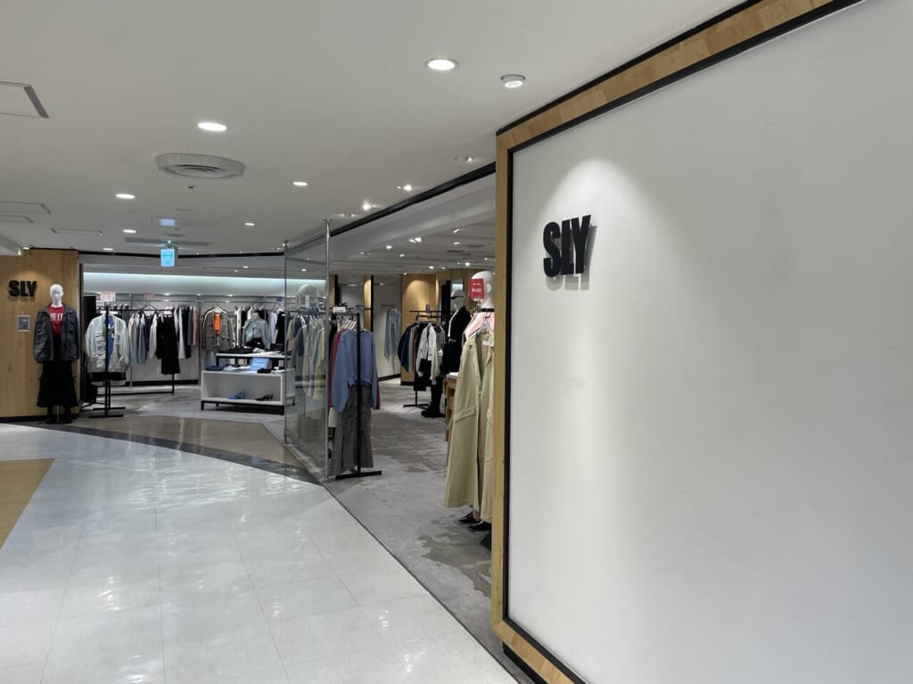 SLY_モントレー_外観01