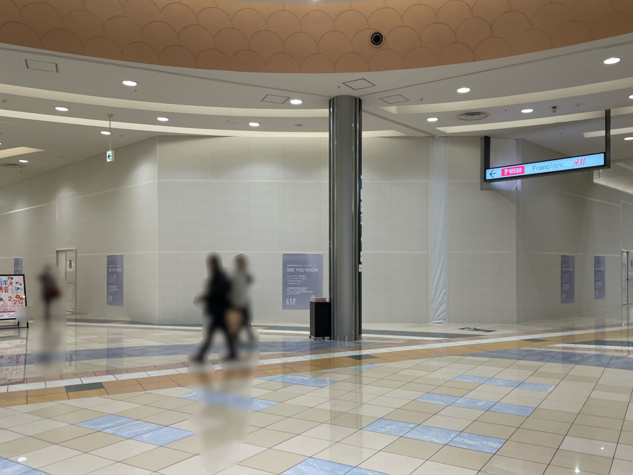 GAP_高崎イオン_外観03