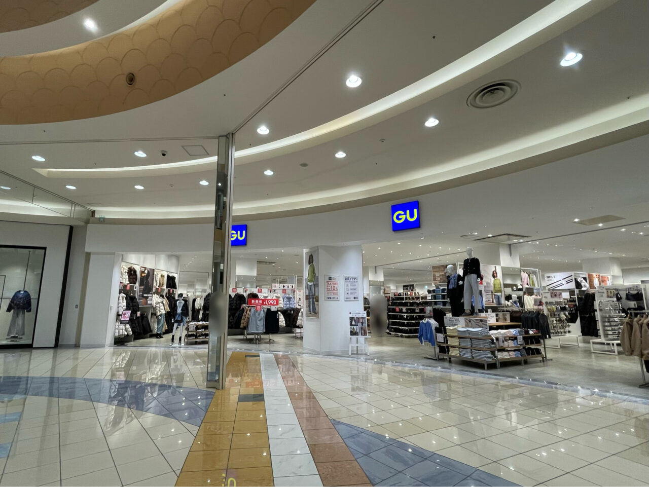 GU_イオン_外観0101