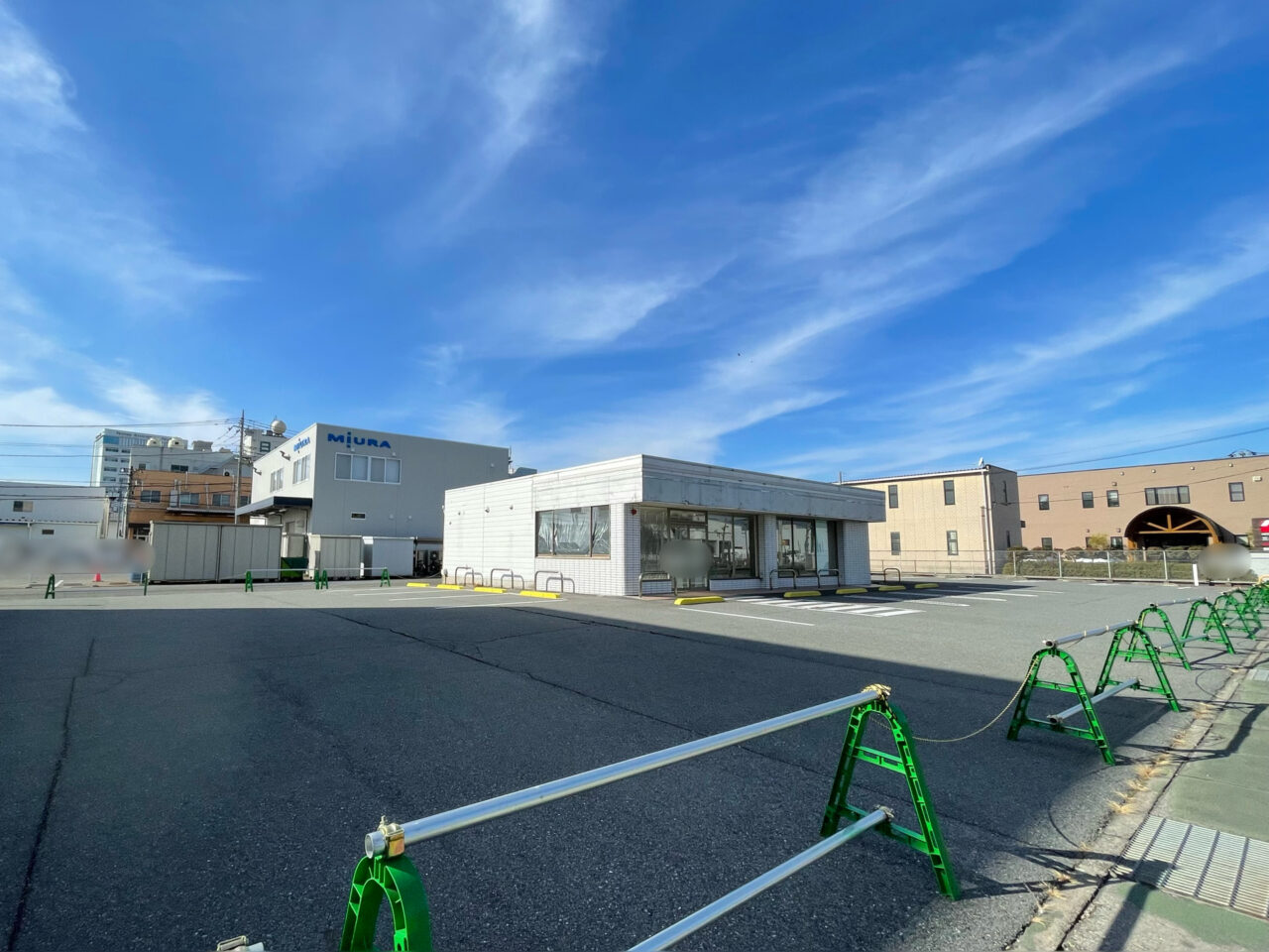 パーネデリシア_高崎問屋町店_外観04