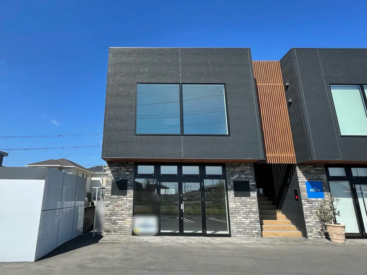 YOGI_高崎_外観01