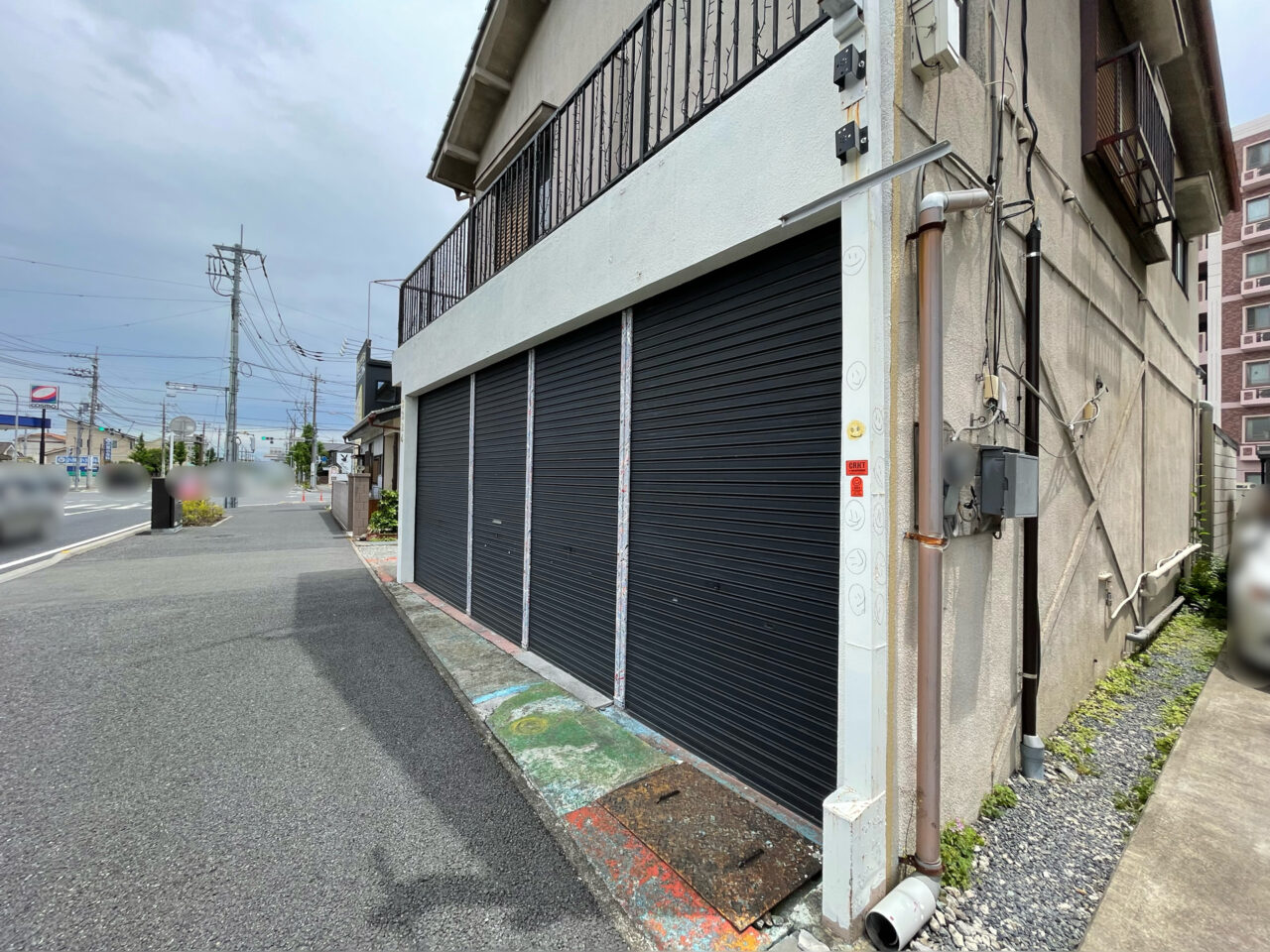 ガラクタ貿易_中居_外観0603